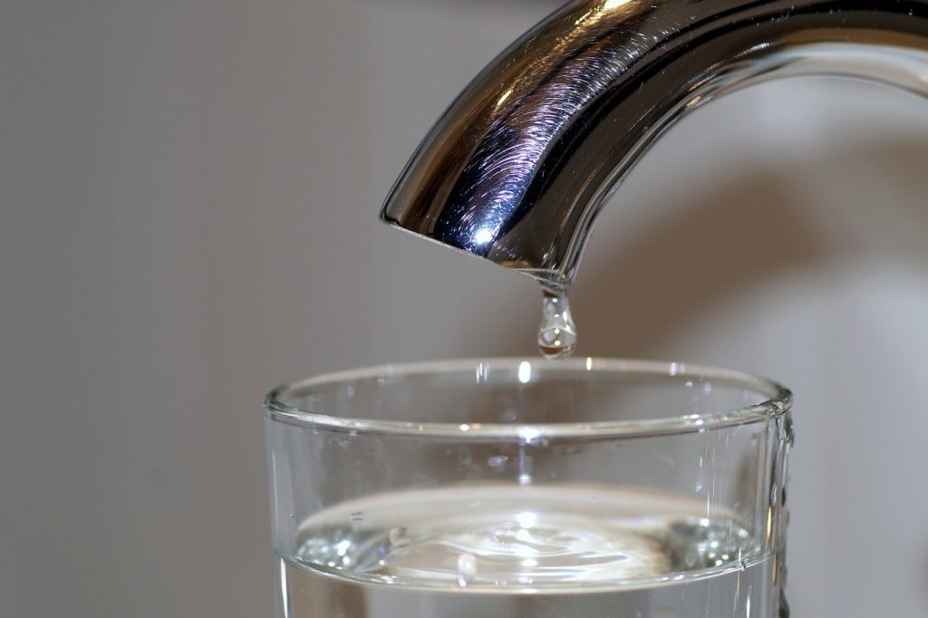 Réparer les fuites de robinet permet de faire d'énormes économies d'eau